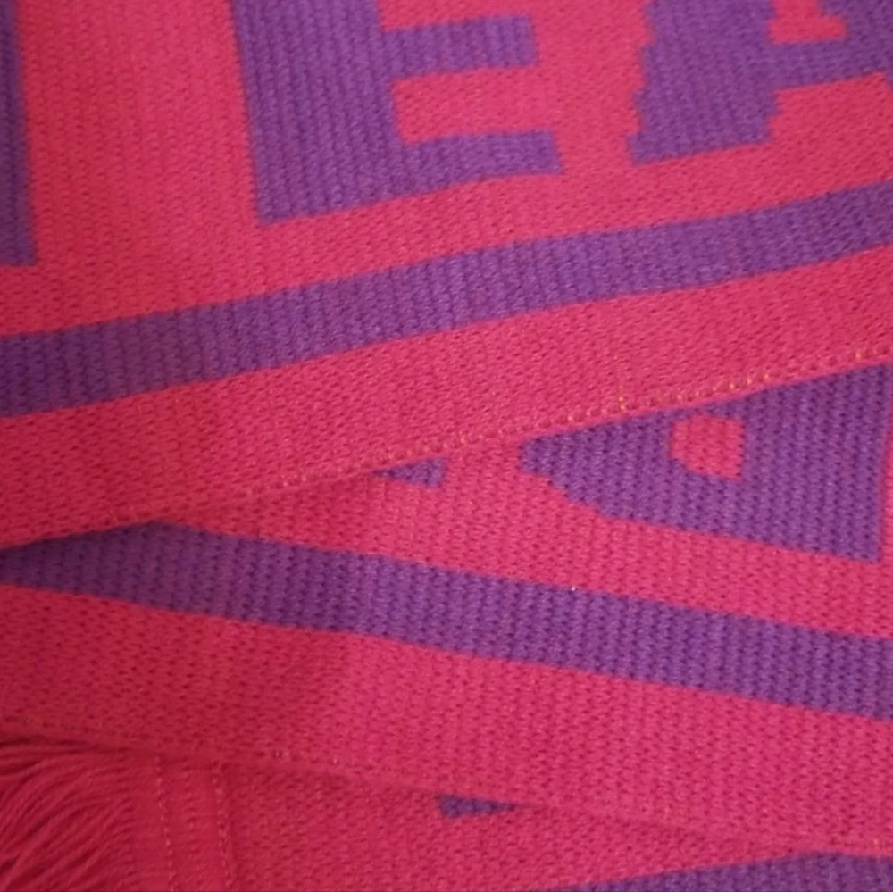 AMERICAN EAGLE Fringe Scarf Sweater Knit Style fringed ends - Picture 5 of 8